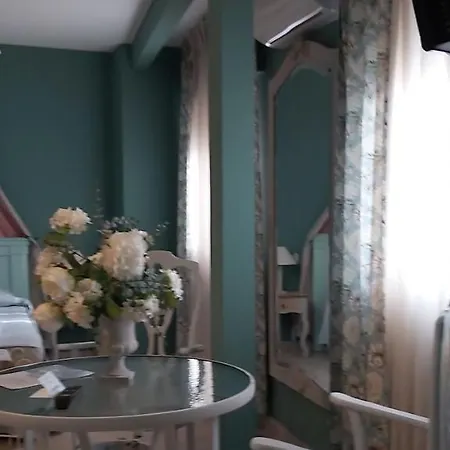 A 20 Metros De La Mezquita Catedral ,apartamentos Turistico Cespedes 5 Apartment Cordoba