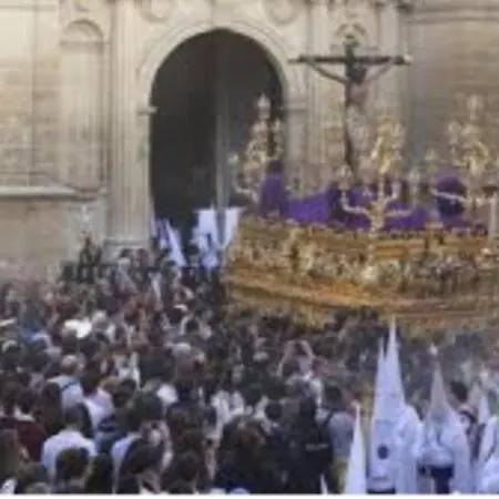 A 20 Metros De La Mezquita Catedral ,apartamentos Turistico Cespedes 5 דירה