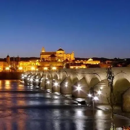 A 20 Metros De La Mezquita Catedral ,apartamentos Turistico Cespedes 5 * קורדובה