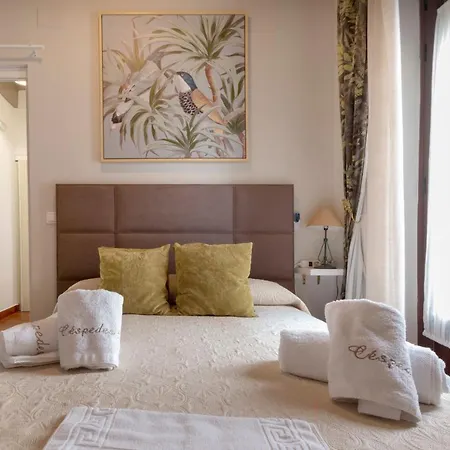 A 20 Metros De La Mezquita Catedral ,apartamentos Turistico Cespedes 5 * Cordoba