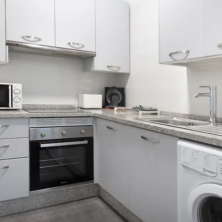 A 20 Metros De La Mezquita Catedral ,apartamentos Turistico Cespedes 5 * 科爾多瓦